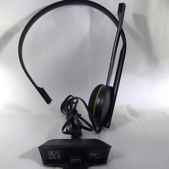 Genuine Microsoft Xbox One Wired Mono Headset Model 1564 - Picture 1 of 6